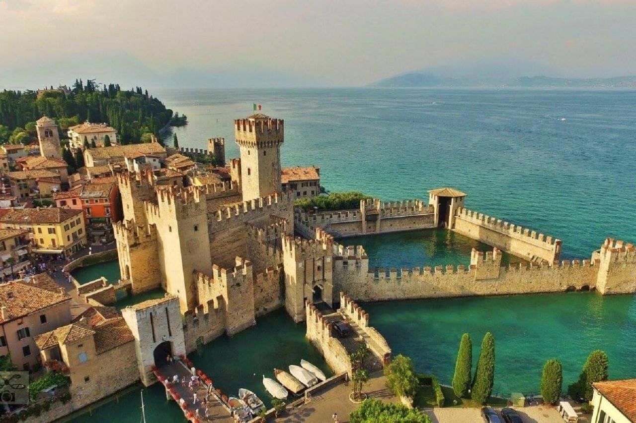 Suite Mimosa Con Piscina - Affitti Brevi Italia Sirmione Exterior foto